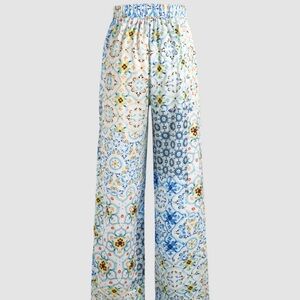 Floral print elastic waist pants size small.